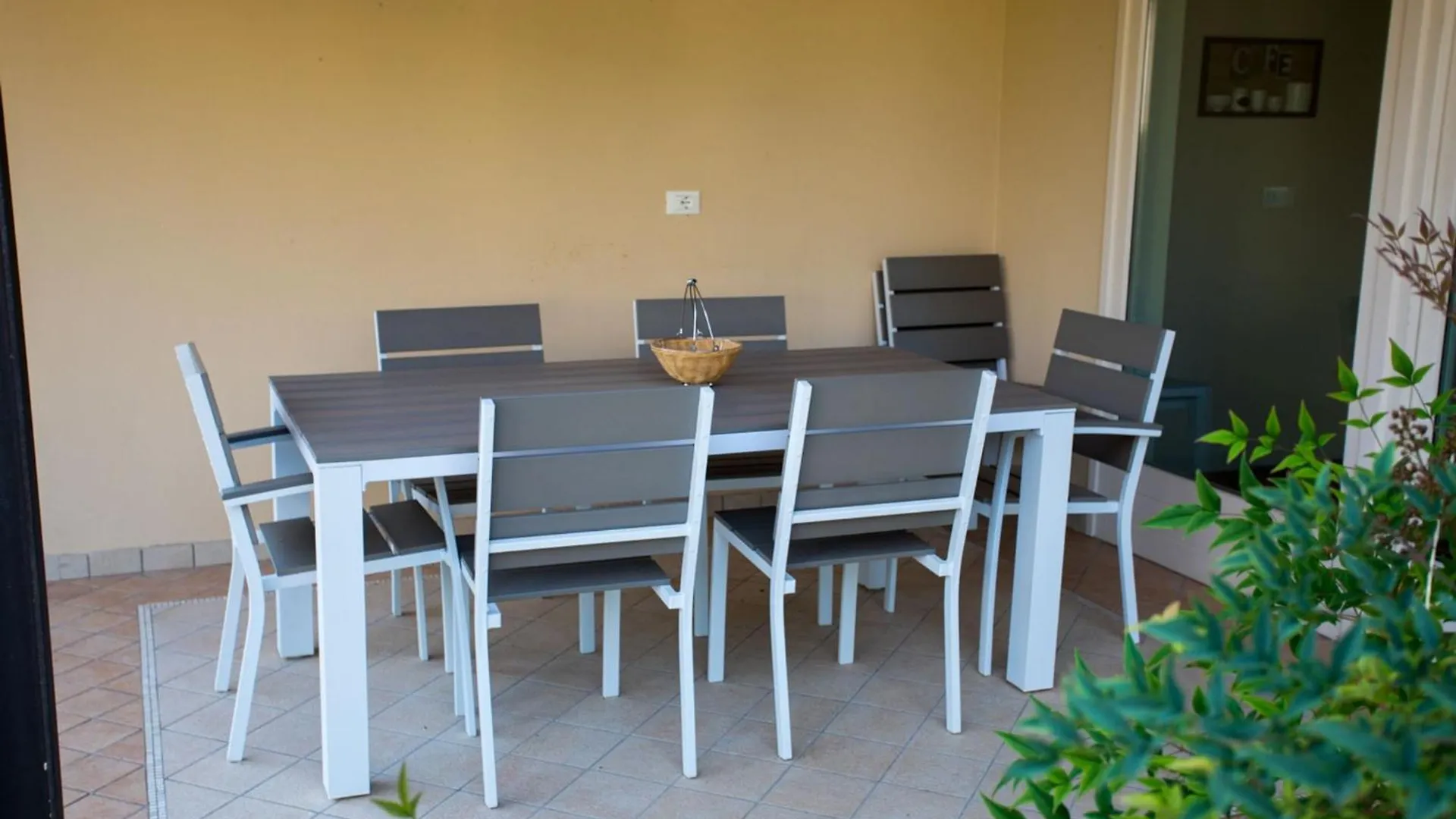 Wonderful Villa On The Garda Lake With Private Garden Salo