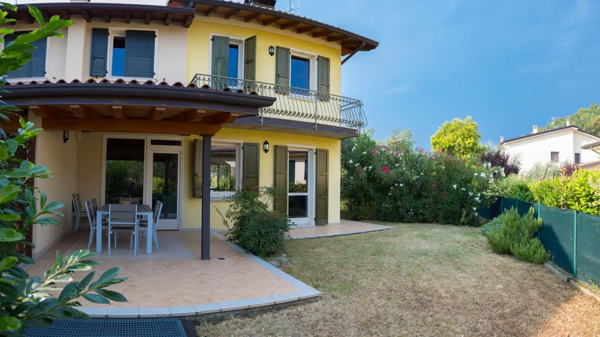 Wonderful Villa On The Garda Lake With Private Garden Salo 0*,  Italy