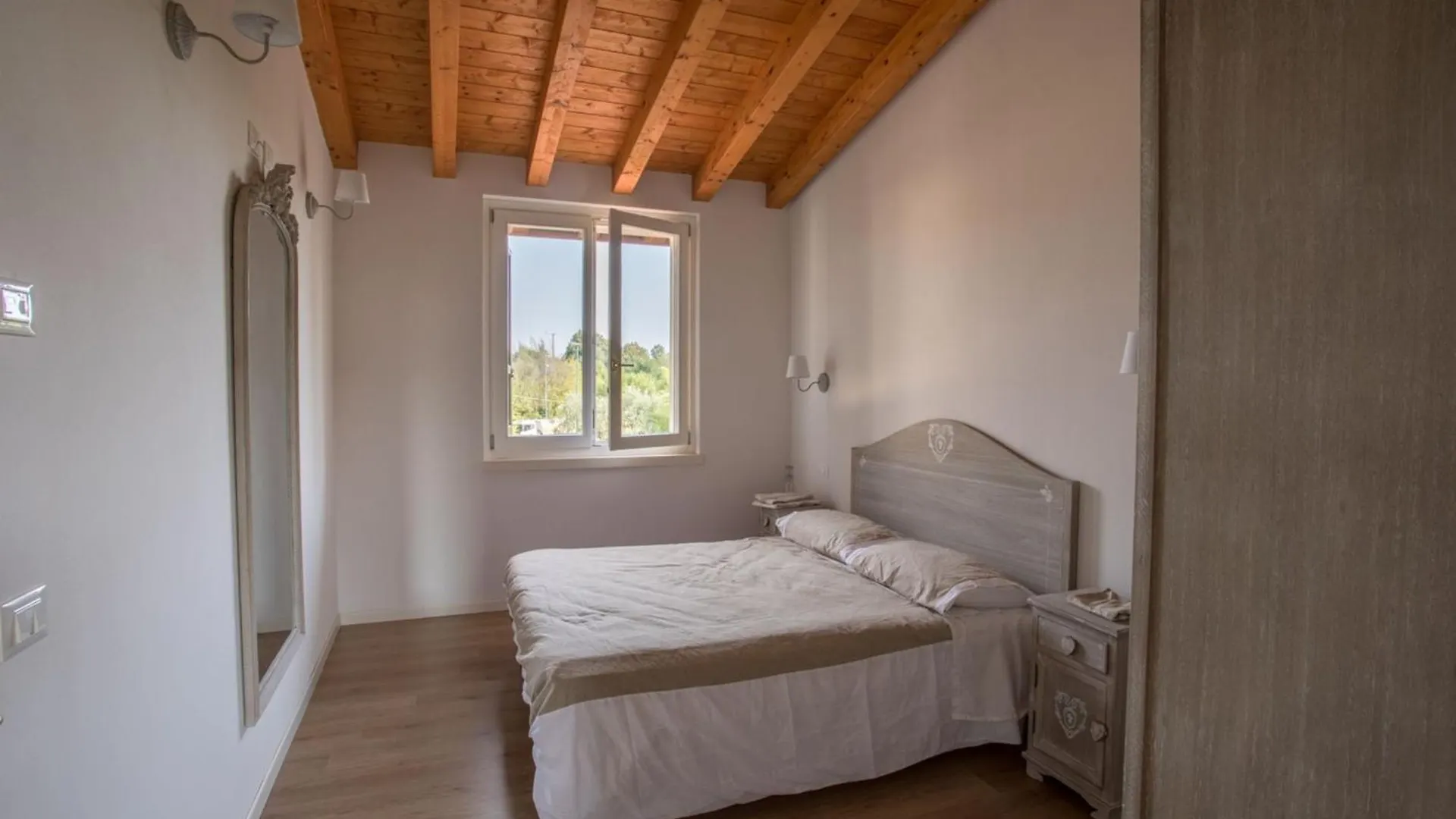 Wonderful Villa On The Garda Lake With Private Garden Salo 0*,