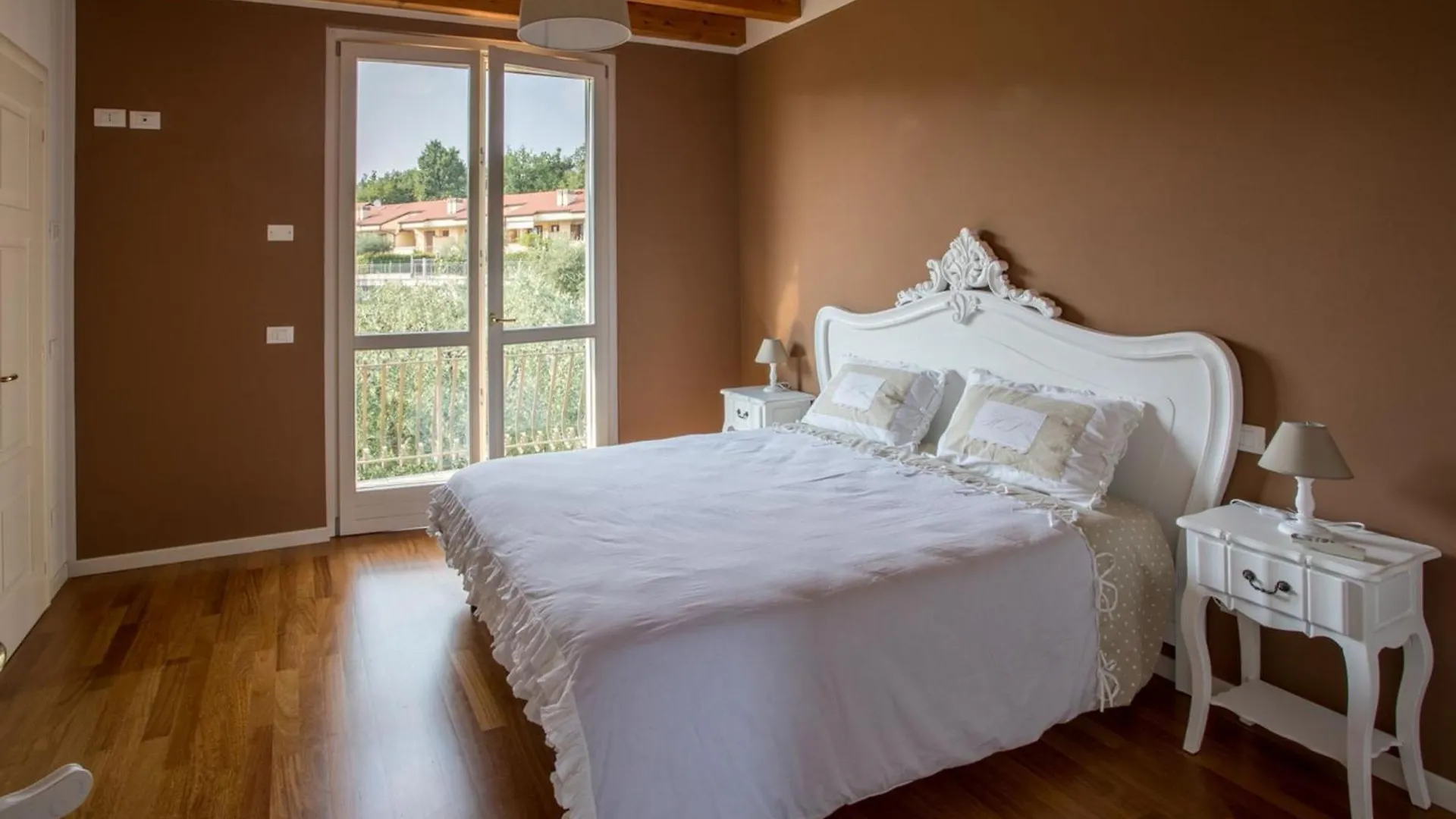 Wonderful Villa On The Garda Lake With Private Garden Salo Italy